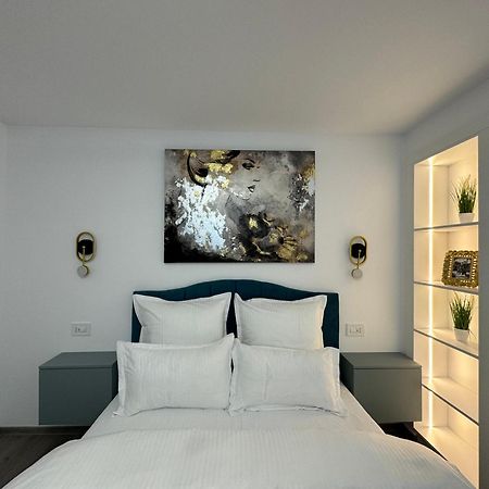 Central Suite Бухарест Экстерьер фото