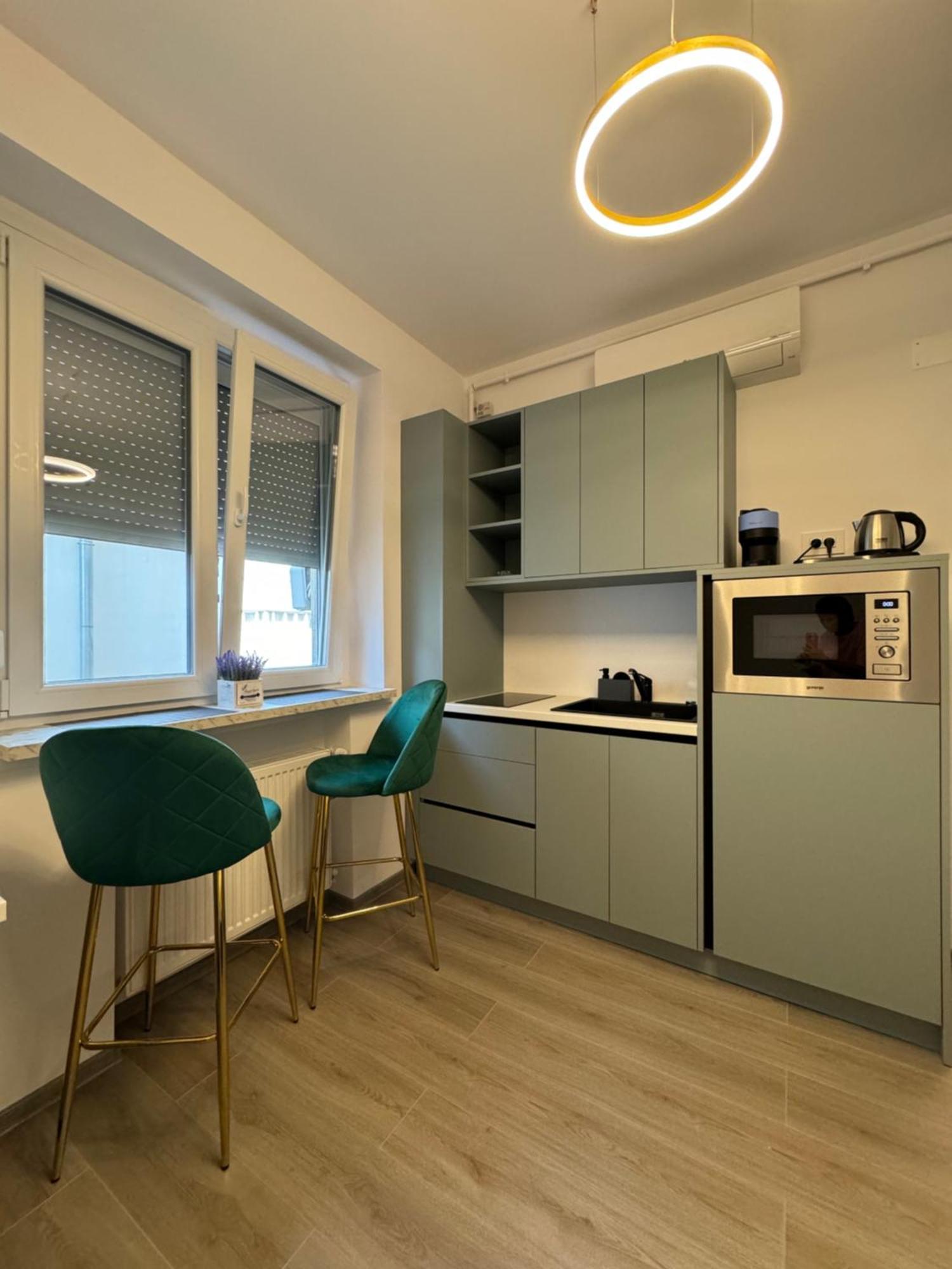 Central Suite Бухарест Экстерьер фото